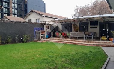 Casa en Arriendo en Metro Monseñor Eyzaguirre