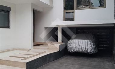 Casa en Arriendo en Metro Monseñor Eyzaguirre