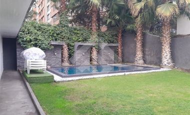 Casa en Arriendo en Metro Monseñor Eyzaguirre