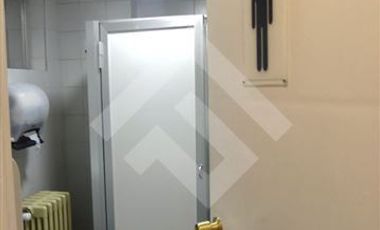 Local Comercial en Arriendo en Gobernador Carlos Bories