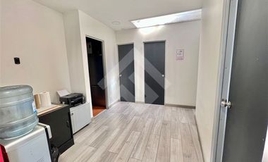 Oficina en Arriendo en Av Providencia / Calle Bucarest