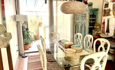 Casa en Venta en Av del valle con Sta. Catalina