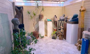 Casa en Venta en Av del valle con Sta. Catalina