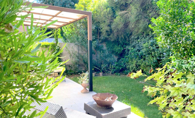 Casa en Venta en Av del valle con Sta. Catalina