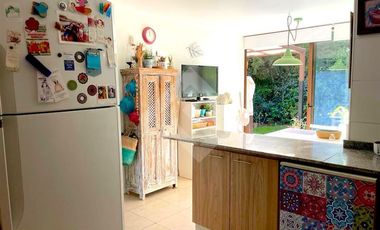 Casa en Venta en Av del valle con Sta. Catalina