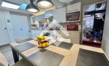 Casa en Venta en Hernando De Aguirre / Plaza Urugay