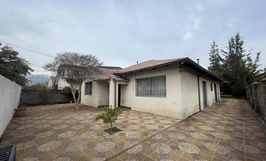 Se Arrienda Casa grande 500 m2 terreno, 280 m2 de terreno