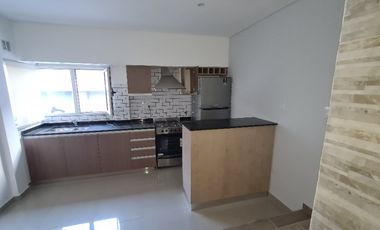 Duplex en venta en Lanus Este