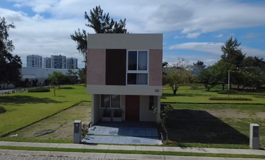 Casa en Pre Venta en Madeira Residencial - Modelo Madeira