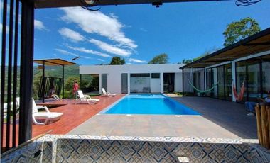 Quinta con Piscina privada en Venta en La Mesa/Ganga