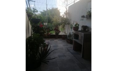 SE VENDE CASA BIFAMILIAR EN OCCIDENTE DE ARMENIA QUINDIO COLOMBIA