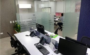 VENTA OFICINA -  AVENIDA LAS PALMAS CON SAN JULIN