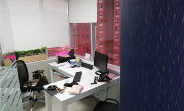 VENTA OFICINA -  AVENIDA LAS PALMAS CON SAN JULIN