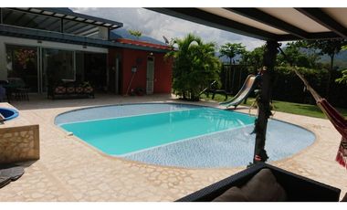 VENTA CASA FINCA PARCELACIÓN ARELLANA, SAN JERÓNIMO, ANTIOQUIA