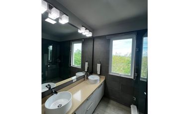 Beautiful 4 BD 3B apartment in desired Punta Barco-Solea