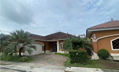 CASA EN VENTA - COSTA SUR - SUNSET COAST - $549,000USD