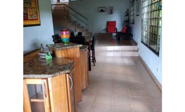 ALQUILO CASA EN EL VALLE DE ANTÓN