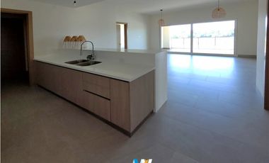 Venta de Apartamento en Playa Escondida Resort & Marina