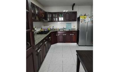 ALQUILER PH BUGANVILLA- CALLE 50