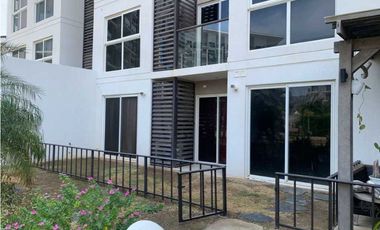 VENTA DE APARTAMENTO EN PLAYA CARACOL PUNTA CHAME, NUEVO