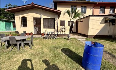 CRISTOBAL / DAVIS COLON / CASA 258M2 / 2 NIVELES / 4 HABITACIO