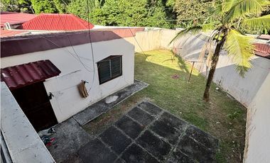 CRISTOBAL / DAVIS COLON / CASA 258M2 / 2 NIVELES / 4 HABITACIO