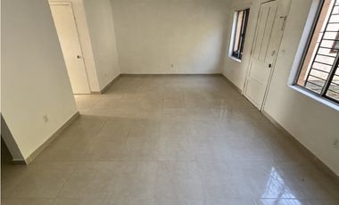 CRISTOBAL / DAVIS COLON / CASA 258M2 / 2 NIVELES / 4 HABITACIO