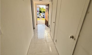 CRISTOBAL / DAVIS COLON / CASA 258M2 / 2 NIVELES / 4 HABITACIO