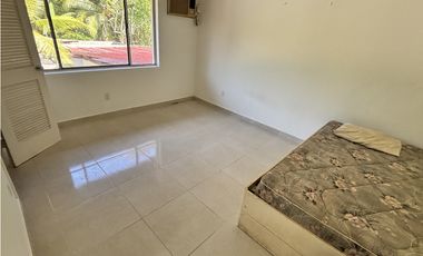 CRISTOBAL / DAVIS COLON / CASA 258M2 / 2 NIVELES / 4 HABITACIO
