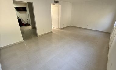 CRISTOBAL / DAVIS COLON / CASA 258M2 / 2 NIVELES / 4 HABITACIO