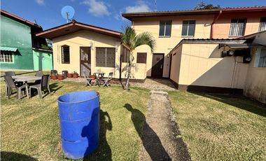 CRISTOBAL / DAVIS COLON / CASA 258M2 / 2 NIVELES / 4 HABITACIO