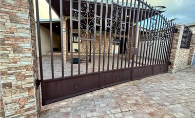 PUERTO COLON / PILON / QUINTAS DE PILON / CASA 370M2