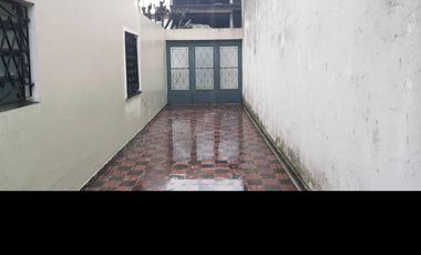 Casa en alquiler en Villa Luzuriaga