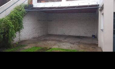 Casa en alquiler en Villa Luzuriaga