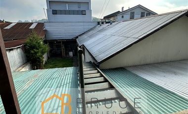 Local Comercial en Venta en Los Carrera 578