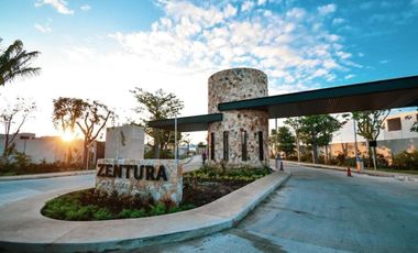 Casa en venta, Privada Zentura, Casa KOQUE, Cholul Mérida, Yuc.