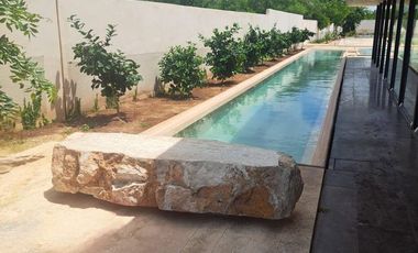 Villa Chinchimbacal en venta  Privada Pájaro en Piedra, Tixcuytún