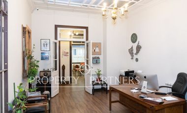Se arrienda, Hermosa Oficina en el piso 2, en pleno centro cívico de Punta Arenas