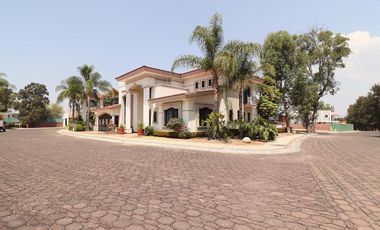 Se vende casa en Morelia, Fracc. Bosques de la Huerta