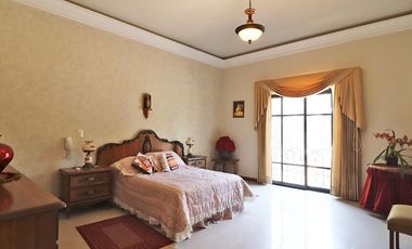 Se vende casa en Morelia, Fracc. Bosques de la Huerta