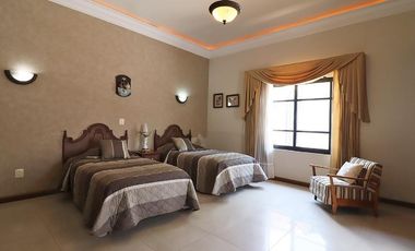 Se vende casa en Morelia, Fracc. Bosques de la Huerta