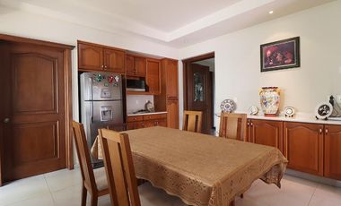 Se vende casa en Morelia, Fracc. Bosques de la Huerta