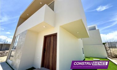 CASAS FRENTE AL MAR EN URB. PUNTA ARRECIFE - MANTA JARAMIJO 