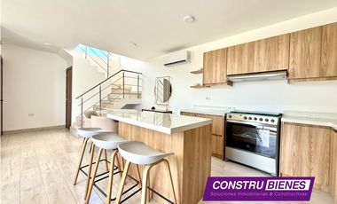 CASAS FRENTE AL MAR – URB. PUNTA ARRECIFE (Manta–Jaramijó)