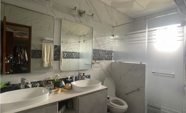 Venta: Hermosa y espaciosa casa con dos lotes en Penonomé