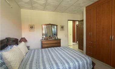 Venta: Hermosa y espaciosa casa con dos lotes en Penonomé