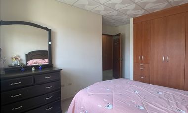 Venta: Hermosa y espaciosa casa con dos lotes en Penonomé