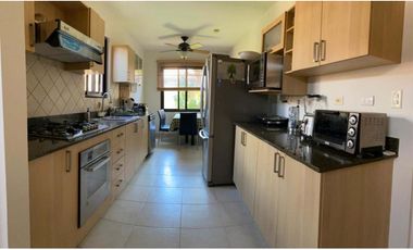 VENTA CASA EN VERSALLES REMODELADA Y FULL AMOBLADA I COSTA SUR