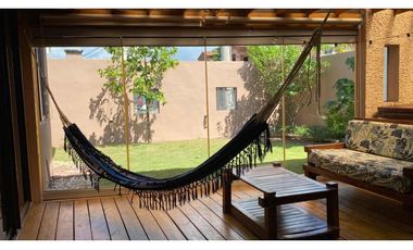 VENTA CASA EN VERSALLES REMODELADA Y FULL AMOBLADA I COSTA SUR