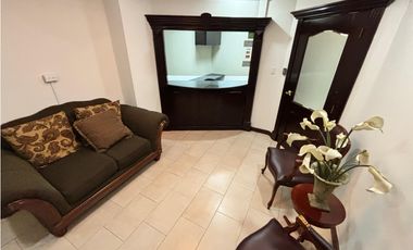 OBARRIO / OFICINA AMOBLADA / PH OMEGA / 234M2 / 5 PARKIN